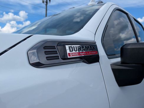 Used 2026 GMC Sierra 2500 AT4 w/ AT4 Premium Plus Package AWD/4WD image 42