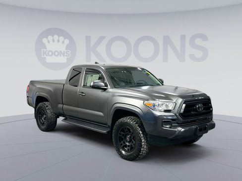 Used 2023 Toyota Tacoma SR w/ SR Convenience Package image 10