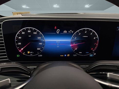 New 2026 Mercedes-Benz Maybach GLS 600 4MATIC image 16
