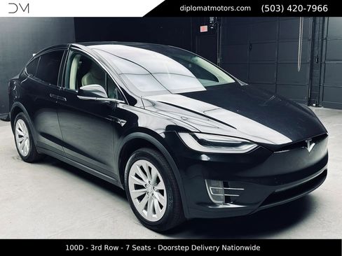 Used 2017 Tesla Model X 100D AWD/4WD image 9