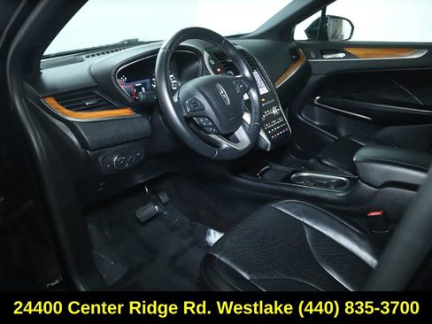 Used 2019 Lincoln MKC Reserve w/ MKC Climate Package FWD image 18