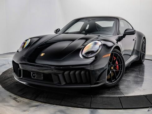 Used 2026 Porsche 911 Carrera 4 GTS AWD/4WD image 5