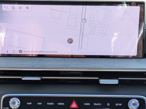 New 2025 Genesis GV80 3.5T Prestige AWD/4WD image 18