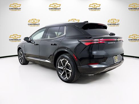 Used 2024 Chevrolet Equinox EV LT image 5