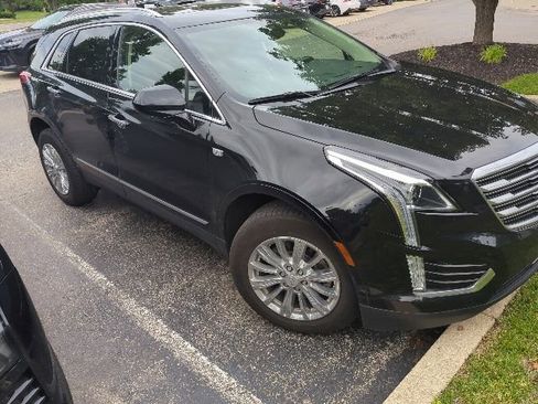 Used 2019 Cadillac XT5 Luxury FWD image 2