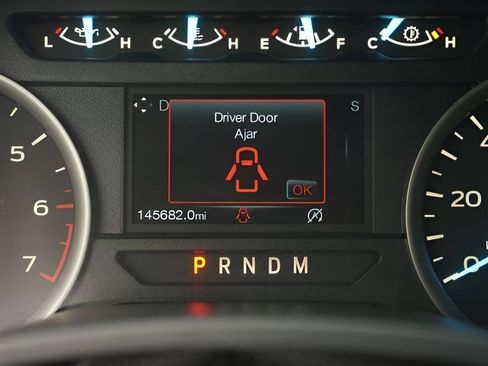Used 2019 Ford F150 XLT w/ Equipment Group 302A Luxury RWD image 24