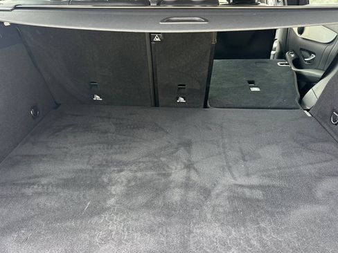 Used 2022 Mercedes-Benz GLC 300 image 27