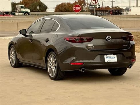 Used 2021 MAZDA MAZDA3 s image 5