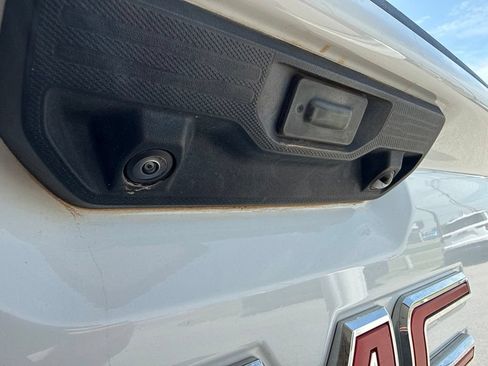 Used 2025 GMC Sierra 1500 Elevation w/ Elevation Premium Package AWD/4WD image 12