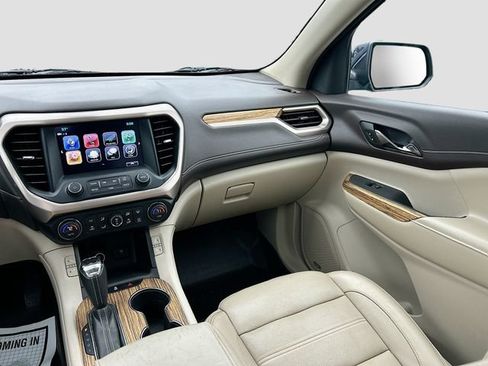 Used 2019 GMC Acadia Denali w/ Technology Package AWD/4WD image 31