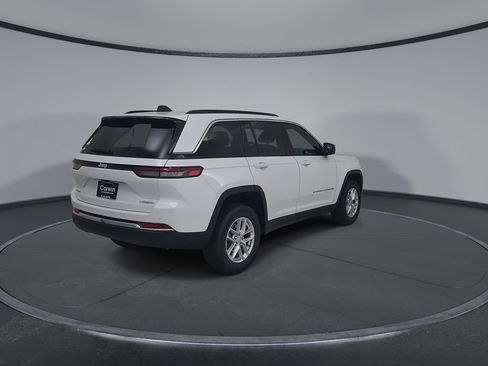 New 2026 Jeep Grand Cherokee Laredo X AWD/4WD image 14
