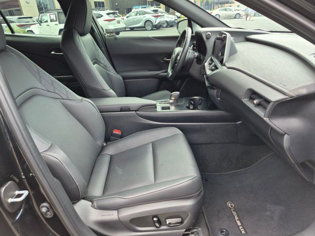 Used 2025 Lexus UX 300h FWD w/ Accessory Package (Z2) image 21