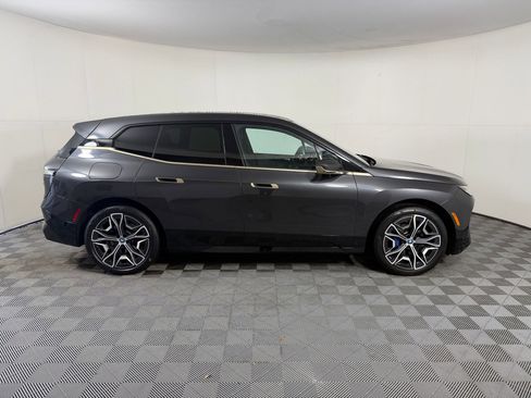 Certified 2024 BMW iX xDrive50 w/ Premium Package AWD/4WD image 8