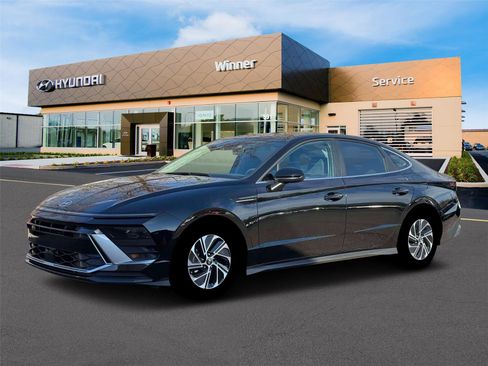 New 2026 Hyundai Sonata Blue FWD image 21