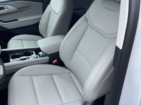 New 2026 Ford Explorer Active w/ Active Comfort Package image 34