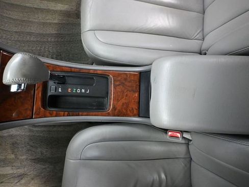 Used 2002 Toyota Avalon XL image 32