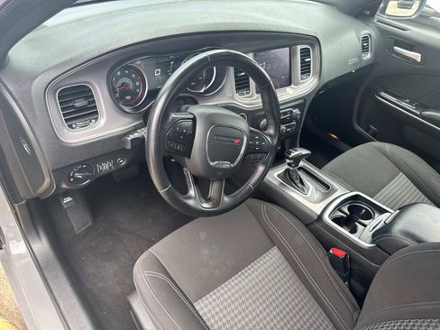 Certified 2023 Dodge Charger SXT image 17