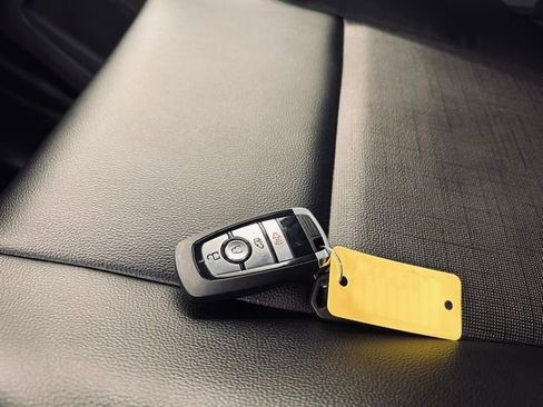 New 2026 Ford Transit 250 148 Medium Roof w/ Load Area Protection Package image 28