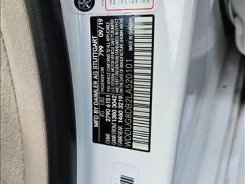 Used 2020 Mercedes-Benz S 560 Sedan image 24