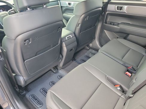 New 2026 Hyundai Santa Fe SEL image 23