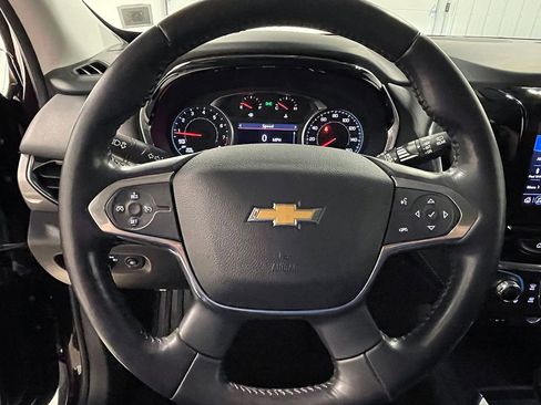 Used 2021 Chevrolet Traverse LT AWD/4WD image 35