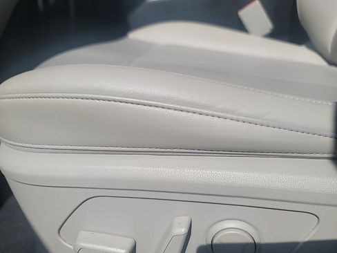 Certified 2022 Kia Sorento S w/ Panoramic Sunroof Package FWD image 13