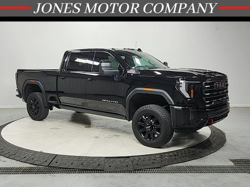 Used 2024 GMC Sierra 2500 AT4 w/ AT4 Premium Plus Package AWD/4WD image 1