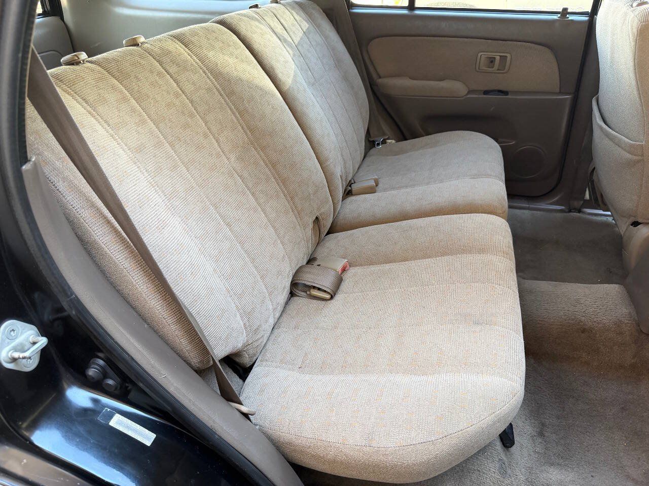 Used 2000 Toyota 4Runner 2WD w/ Upgrade Value Pkg 1 image 15