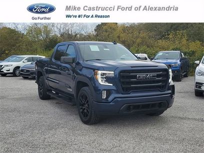 Used 2022 GMC Sierra 1500 Elevation w/ LPO, Elevation Black Package