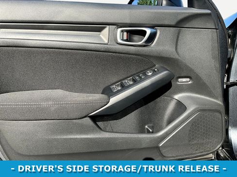 Used 2023 Honda Civic Sport image 19