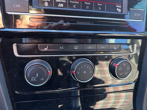Used 2018 Volkswagen GTI S image 12