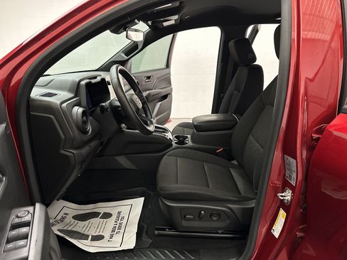 Used 2024 Chevrolet Colorado Trail Boss w/ Advanced Trailering Package AWD/4WD image 17