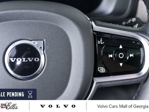 Certified 2025 Volvo XC90 B5 Core w/ Climate Package AWD/4WD image 12