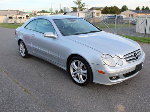 Used 2006 Mercedes-Benz CLK 350 Coupe image 9