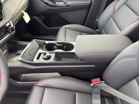 New 2026 Chevrolet Equinox RS w/ Convenience Package III image 14