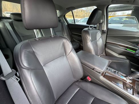 Used 2017 Acura RLX w/ Technology Package image 10