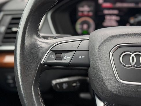 Used 2021 Audi Q5 e Premium Plus w/ Premium Plus Package image 7