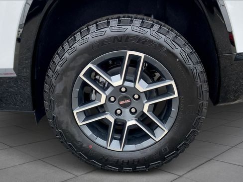 New 2026 GMC Terrain AT4 AWD/4WD image 11