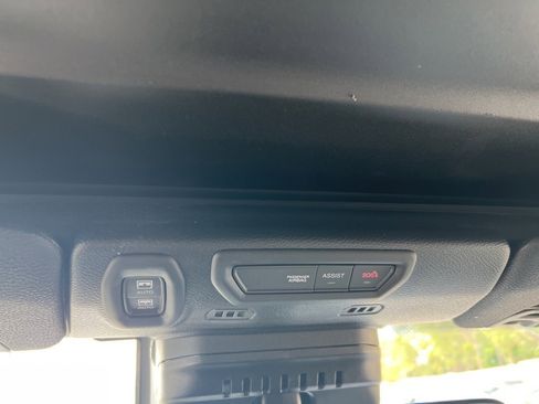 Used 2021 Jeep Wrangler Unlimited Sahara w/ Safety Group image 15