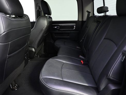 Used 2018 RAM 2500 Laramie w/ Sport Appearance Group image 21