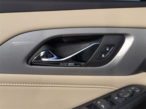Certified 2023 Chevrolet Traverse LS image 20