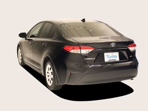 Used 2026 Toyota Corolla LE FWD image 8