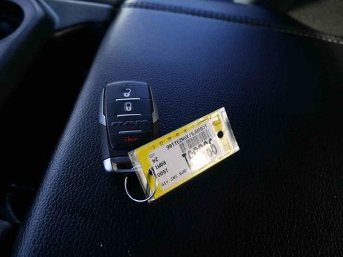 Used 2024 RAM 1500 Big Horn image 32