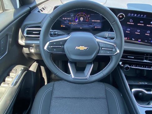 New 2026 Chevrolet Traverse LT w/ Driver Confidence Package image 7