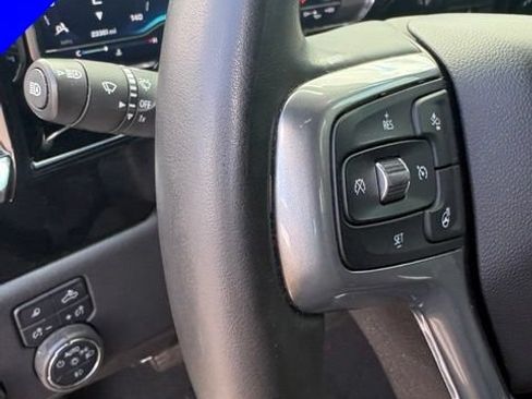 Used 2025 Chevrolet Silverado 1500 LT Trail Boss w/ Convenience Package II AWD/4WD image 16