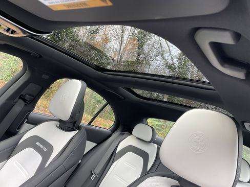 New 2026 Mercedes-Benz E 53 AMG e 4MATIC Sedan image 22