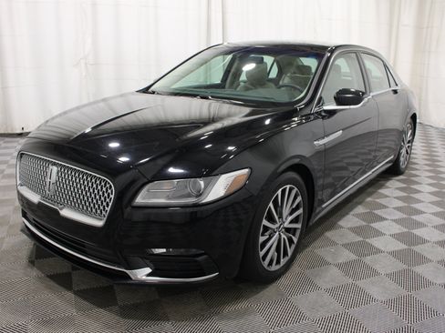 Used 2017 Lincoln Continental Select FWD image 35