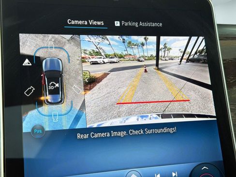 Used 2026 Mercedes-Benz GLC 300 image 23