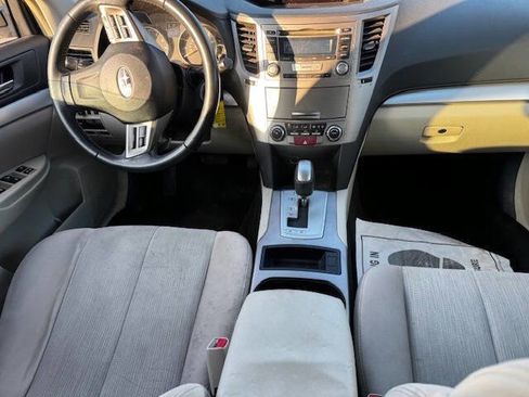 Used 2013 Subaru Outback 2.5i Premium image 22