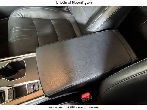 Used 2018 Honda Accord Touring image 29